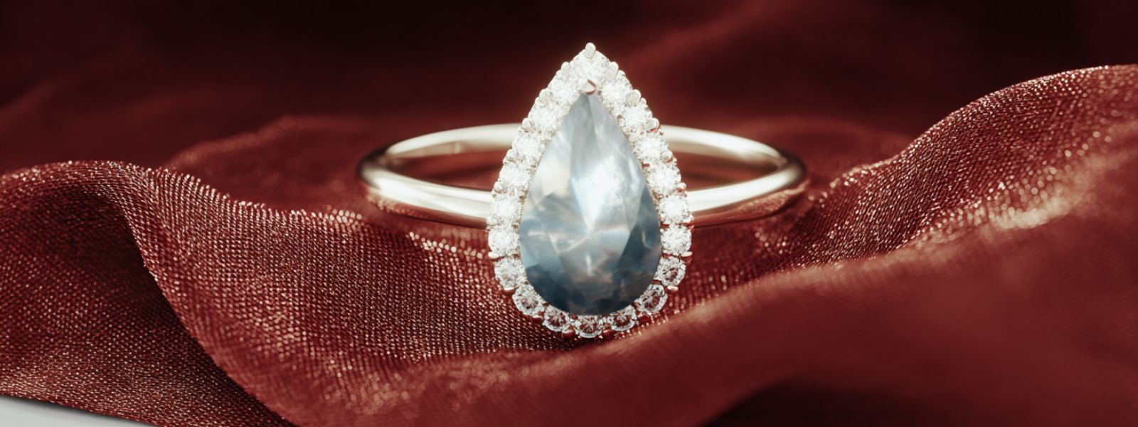 How to Wear a Pear Shaped Ring?