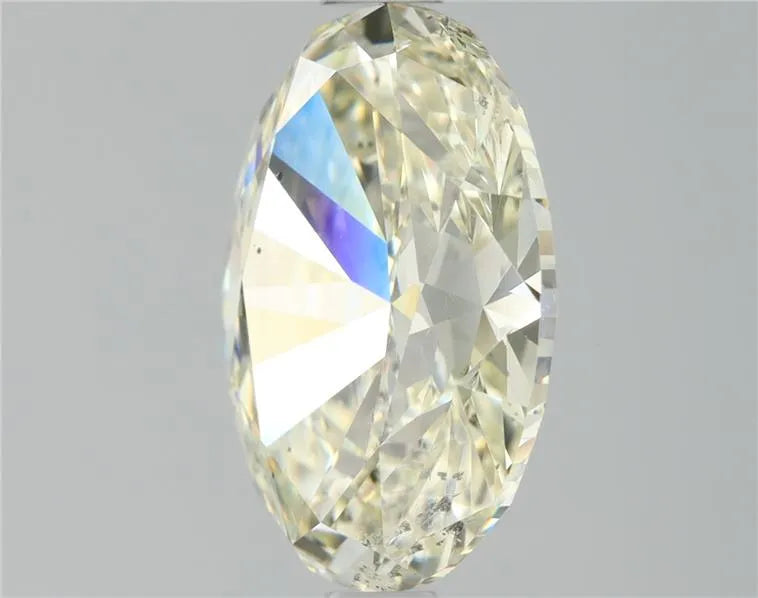 2.01 Carats OVAL Diamond