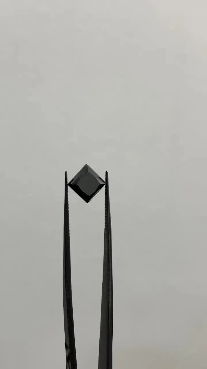 3.08 Carats PRINCESS Diamond