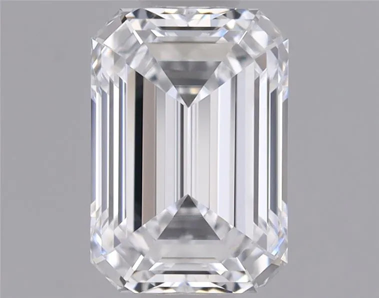 0.82 Carats EMERALD Diamond