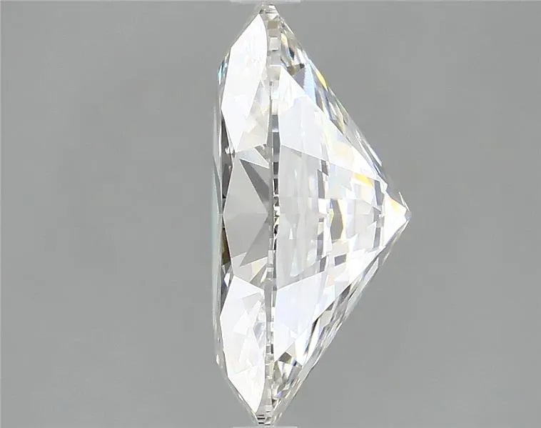 3.80ct Oval Lab Grown Diamond (Colour H, Clarity VS1, IGI Certified)