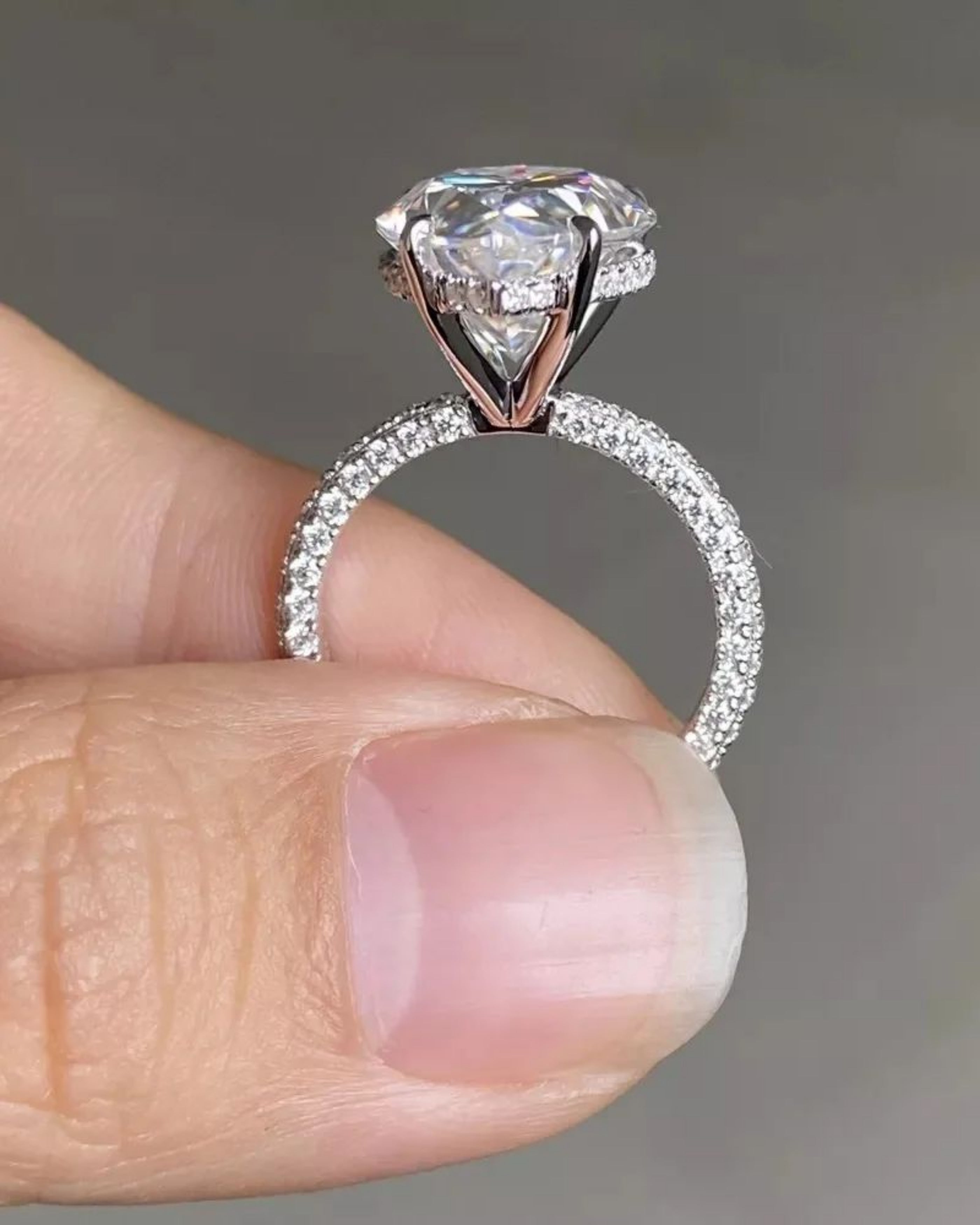 Pear Shape Engagement Ring