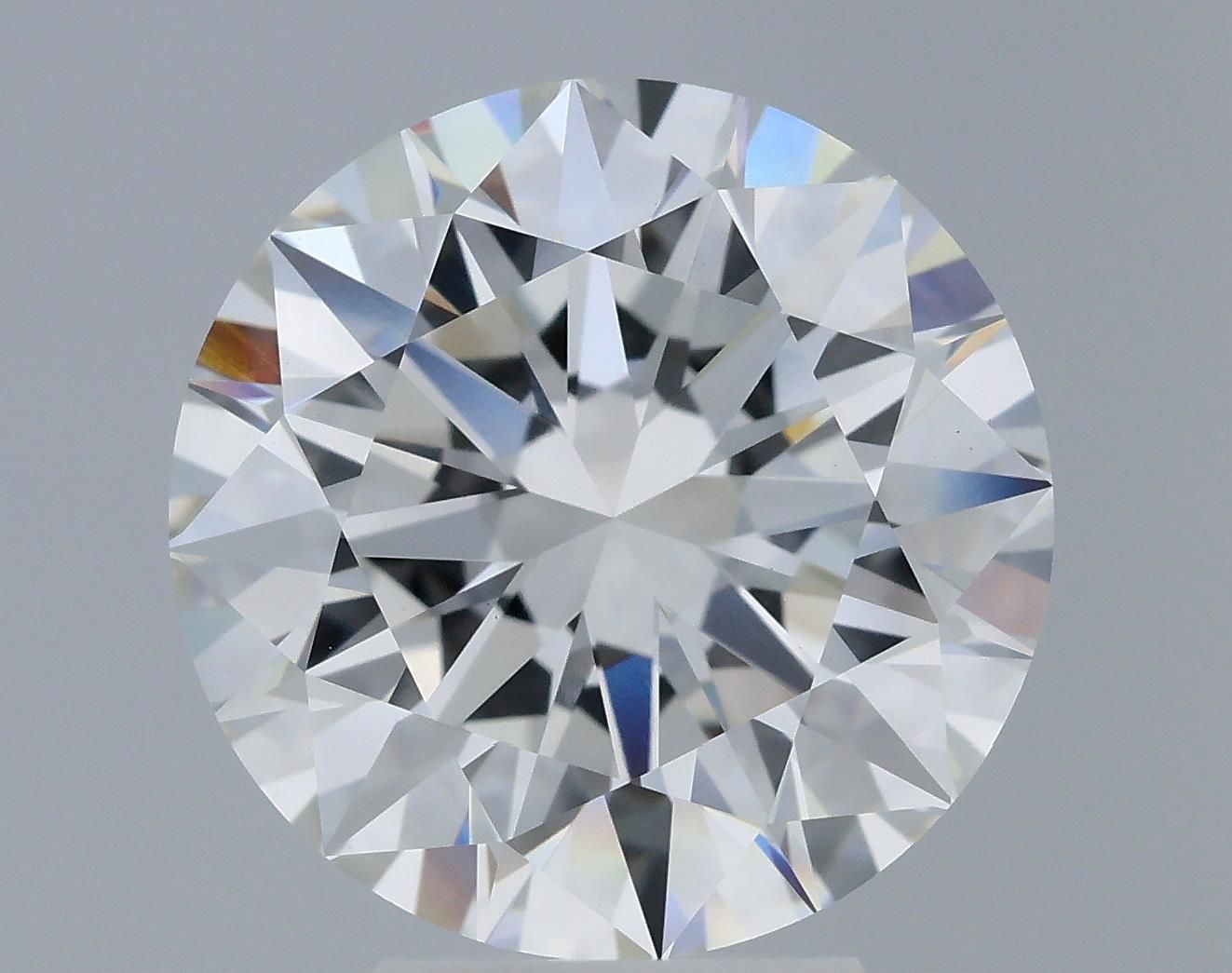 4.72 Carats ROUND Diamond
