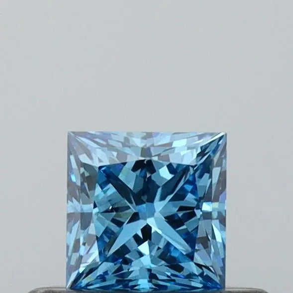 0.31 Carats PRINCESS Diamond