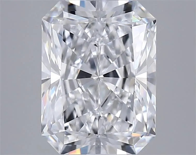 2.50ct Radiant Lab Grown Diamond (Colour D, Clarity IF, IGI Certified)