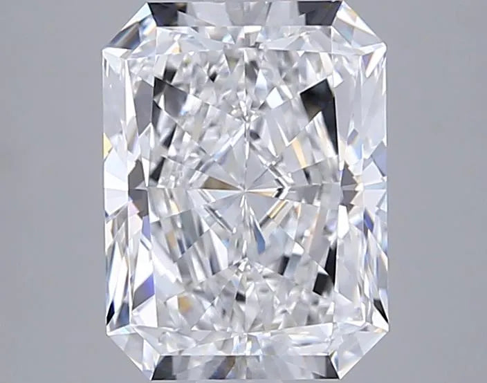 2.51ct Radiant Lab Grown Diamond (Colour D, Clarity VVS1, IGI Certified)